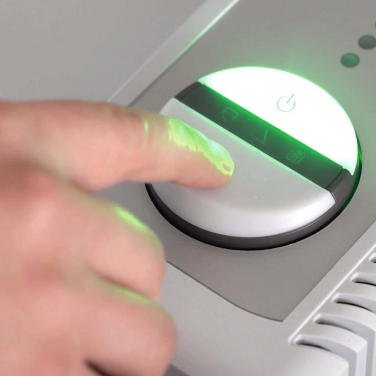 EASY-SWITCH ile kolay yönetim — IDEAL seri özellik görseli